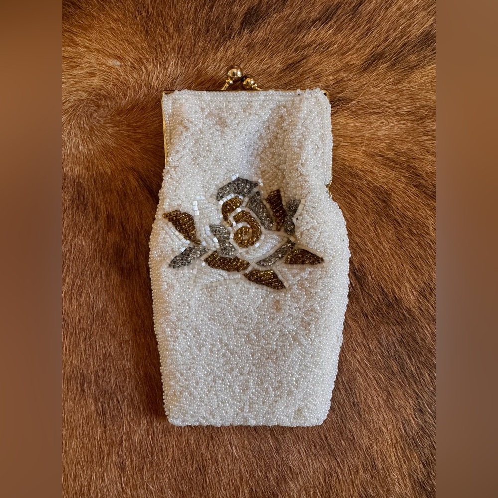 Vintage Cigarette Purse, 1950’s 1960’s, La Regale, Beaded Pearl White, Roses
